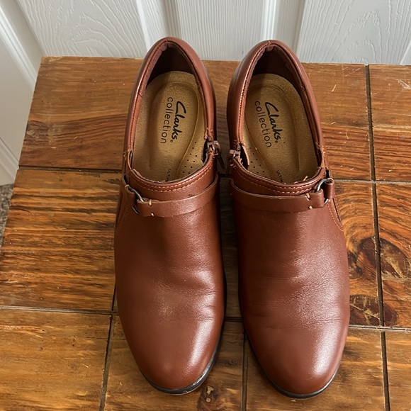 Clarks femmes ankle boots - Picture 2 of 5